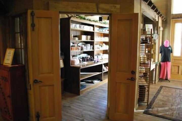 Gift Shop 58 of 62