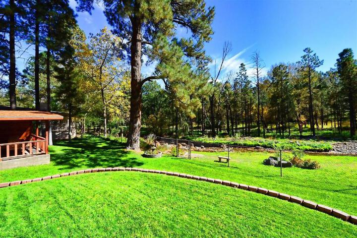 Rivers Edge Cabin
