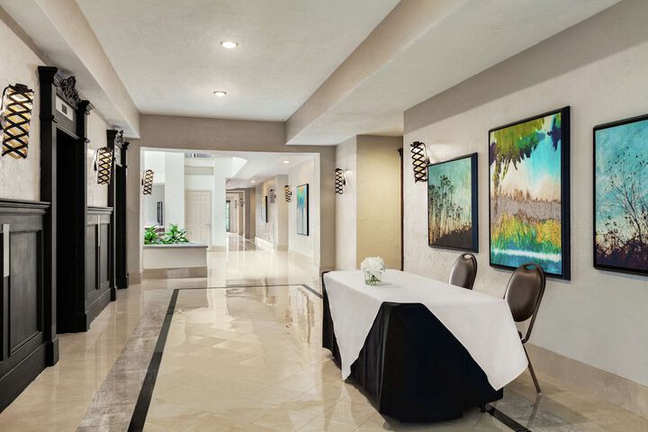 Embassy Suites by Hilton Santa Ana Orange County Airport