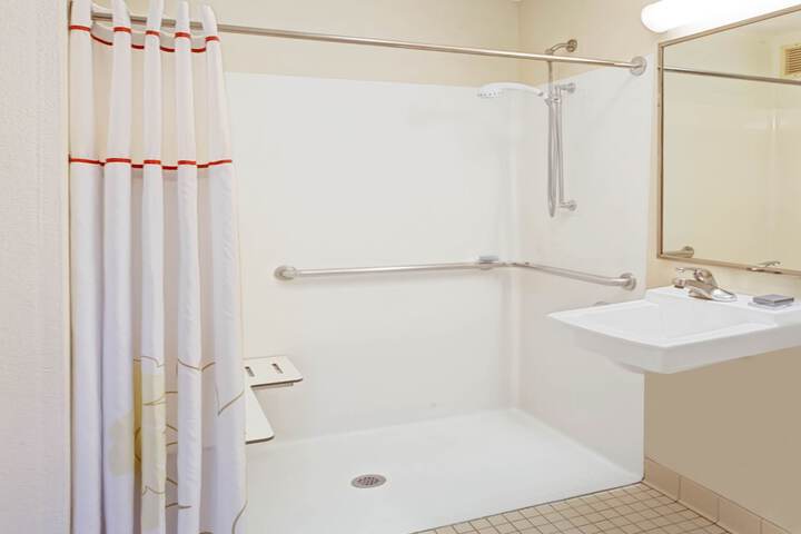 MainStay Suites Chicago Schaumburg