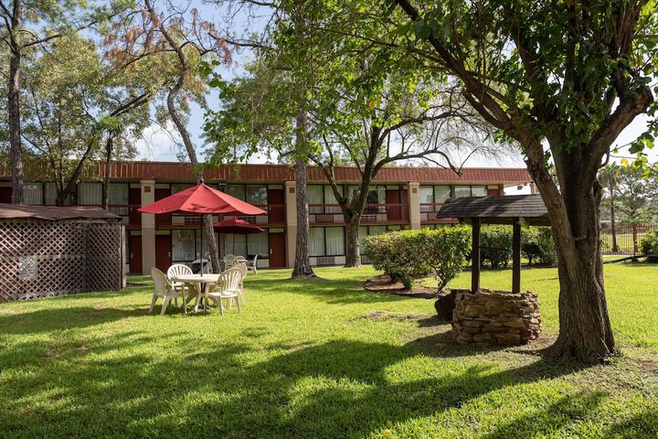 GreenTree Hotel & Extended Stay I-10 FWY Houston Channelview, Baytown