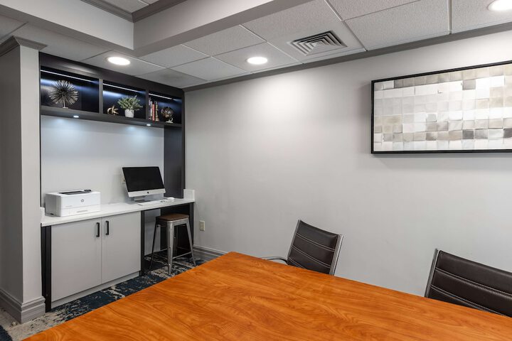 Wingate by Wyndham Charlotte Speedway / Concord