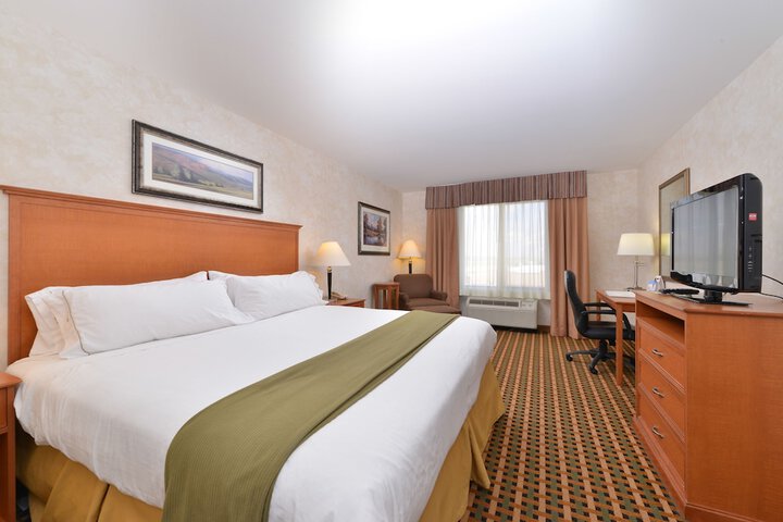 Room 14 of 42