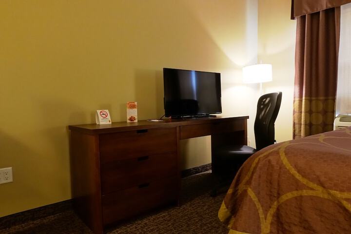 Room 44 of 47