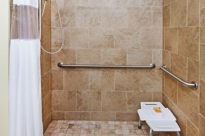 La Quinta Inn & Suites by Wyndham Dickinson