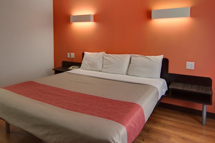 Room 20 of 31