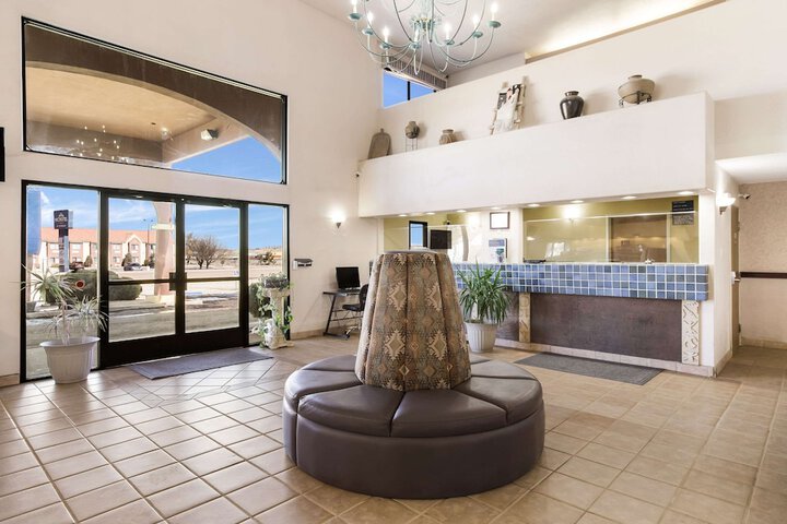 Hotel Interior 6 of 36