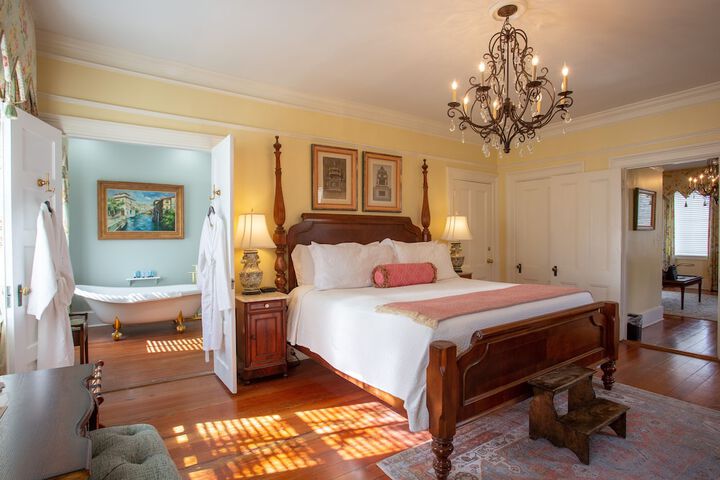 Room 46 of 158