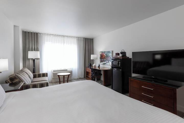 Room 29 of 63
