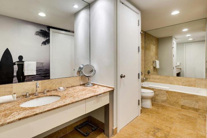 Brickell Arch a Luxury Collection Hotel Miami