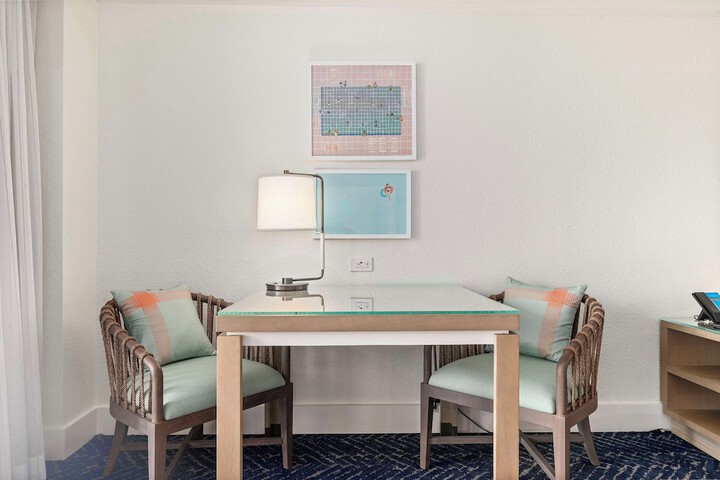Room 64 of 172