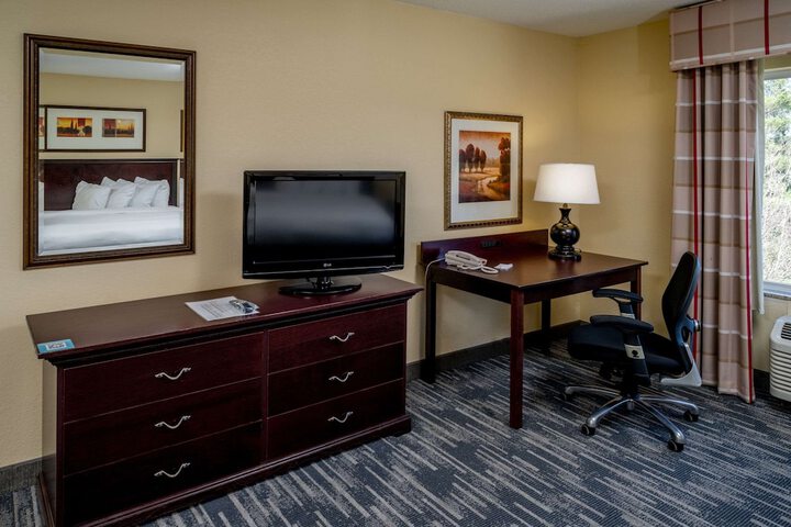 Room 17 of 54