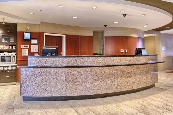 Courtyard by Marriott Harrisburg West / Mechanicsburg