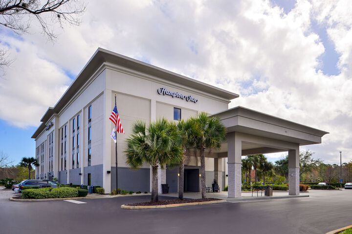 Hotel 3 of 48