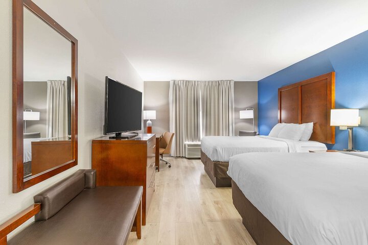 Comfort Inn Near Six Flags St. Louis