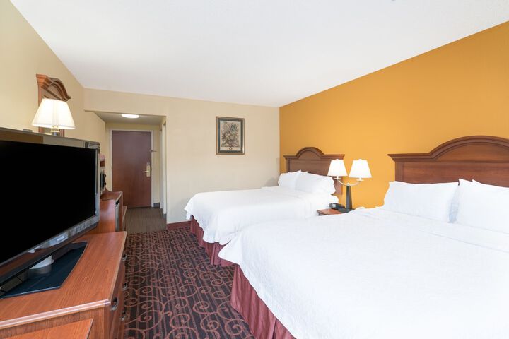Room 8 of 20