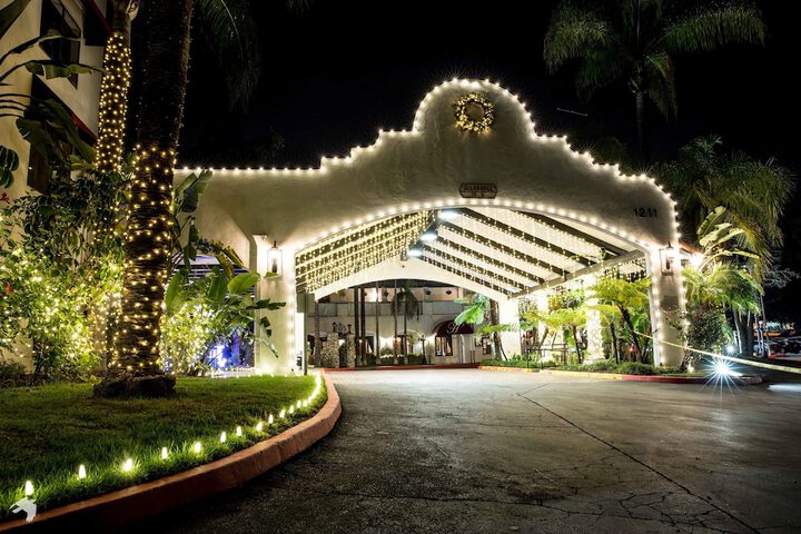 Hotel 4 of 54