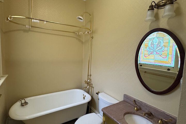 Room 20 of 48