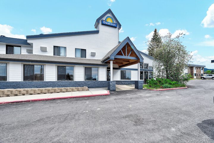 Days Inn by Wyndham Helena