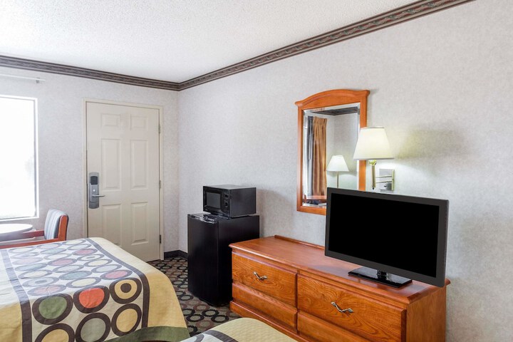 Room 19 of 23