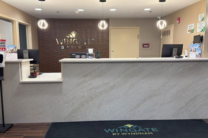 Wingate by Wyndham Utica