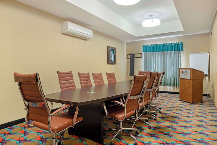 Best Western Plus Pleasanton Hotel