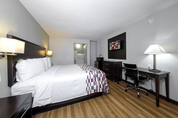 Room 15 of 49