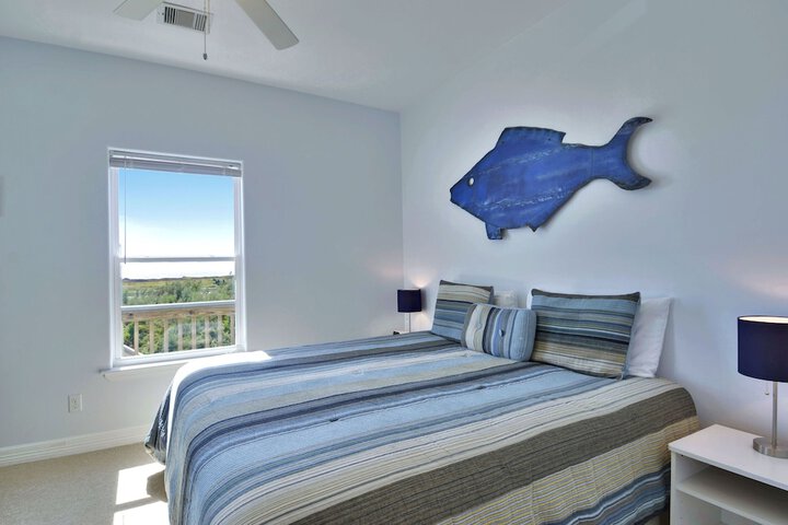 Room 26 of 39