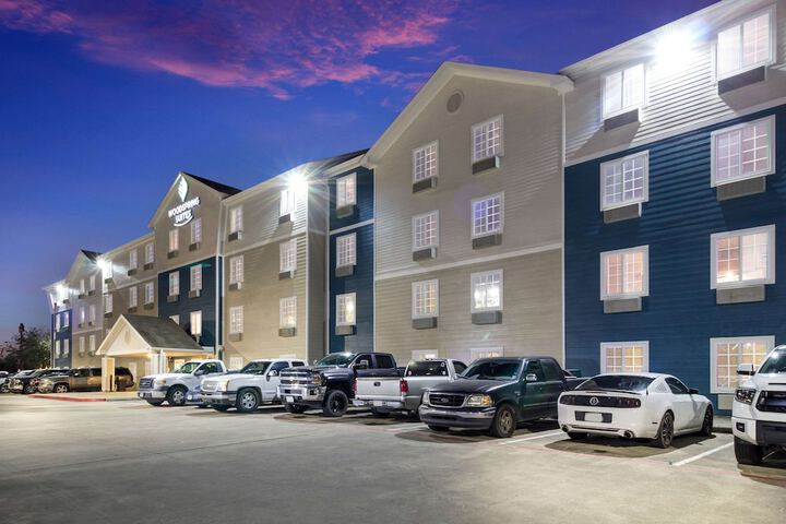 Hotel 3 of 32