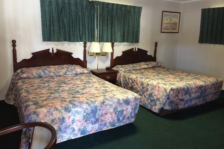 Room 22 of 46