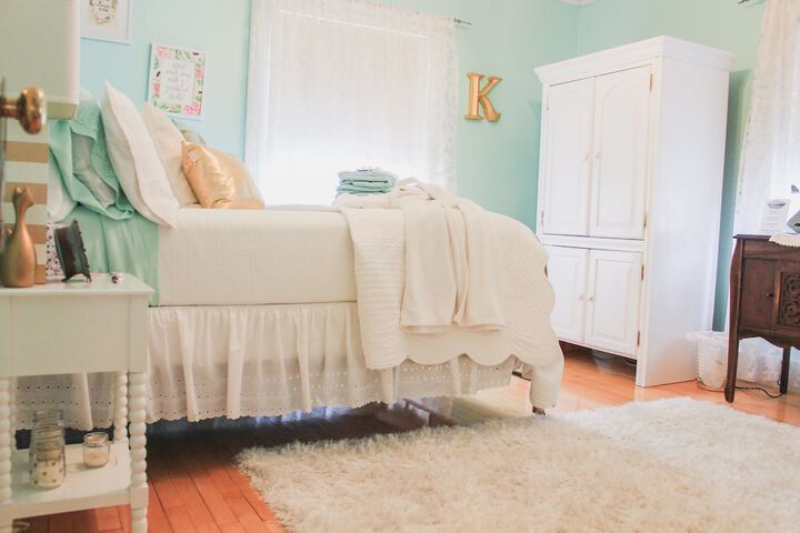 Room 6 of 22