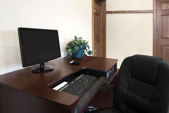 Business Center 15 of 15