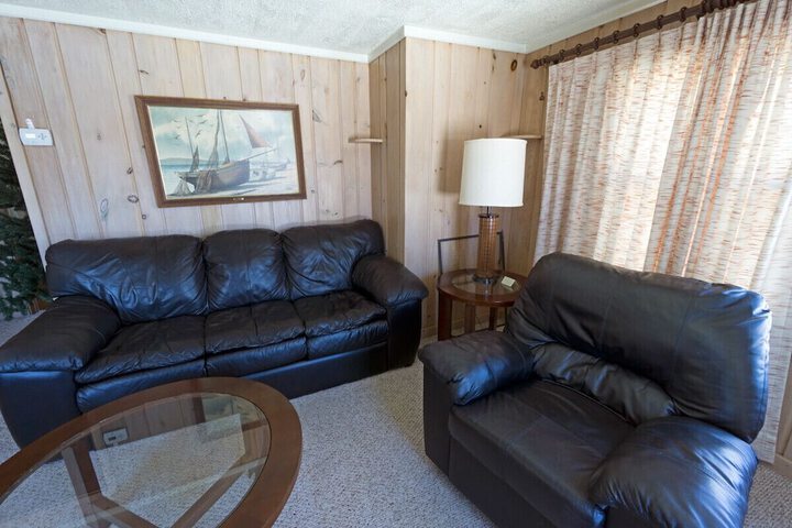 Room 9 of 25
