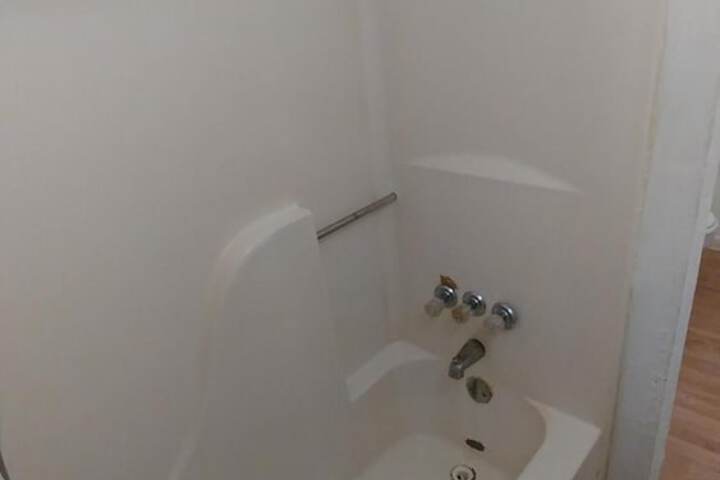 Room 3 of 22