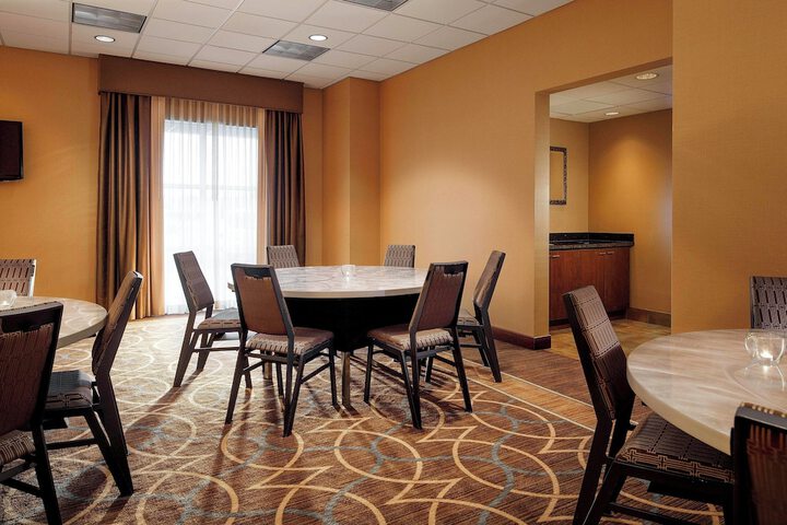 Sheraton Sioux Falls Hotel & Convention Center