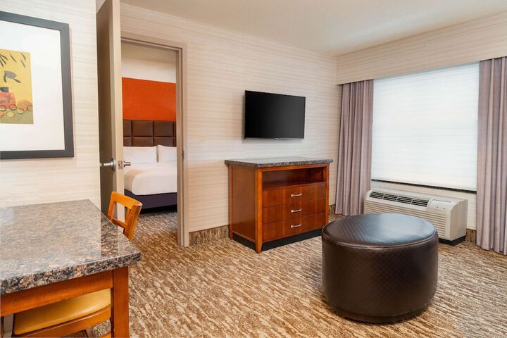 Room 21 of 50