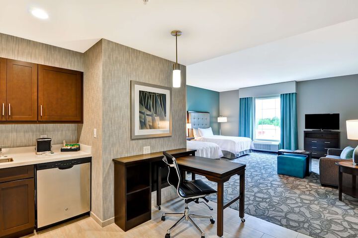 Room 17 of 44