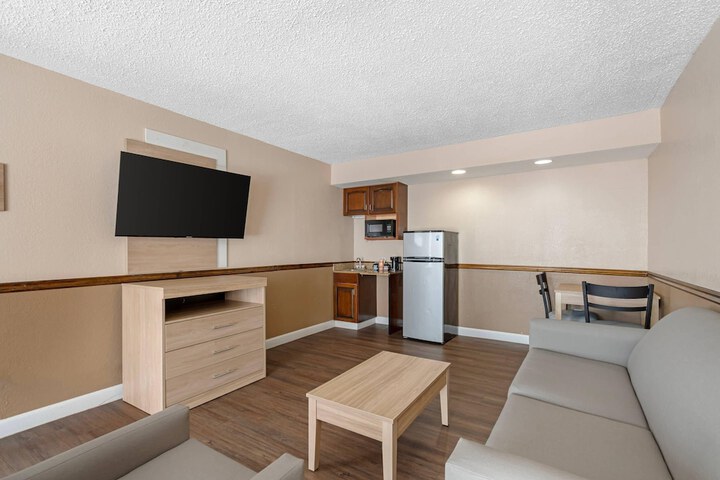 Quality Inn & Suites Conference Center
