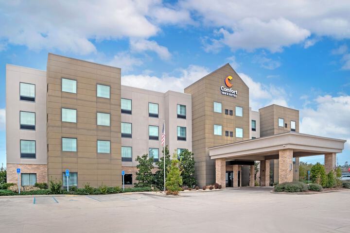 Comfort Inn & Suites Slidell - New Orleans Area