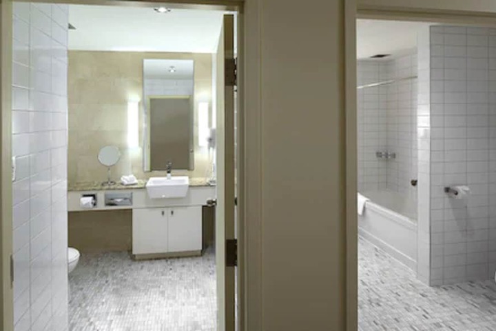 Le Square Phillips Hotel & Suites