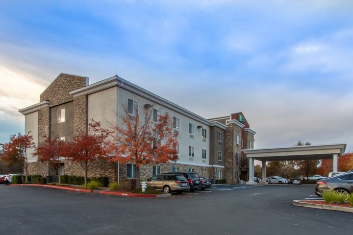 Hotel 6 of 135