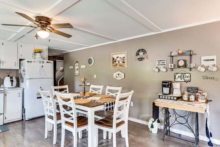 Steps to Crystal Lake: Spacious Retreat w / Views