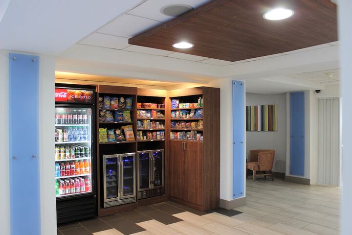 Holiday Inn Express Hotel & Suites Clewiston by IHG