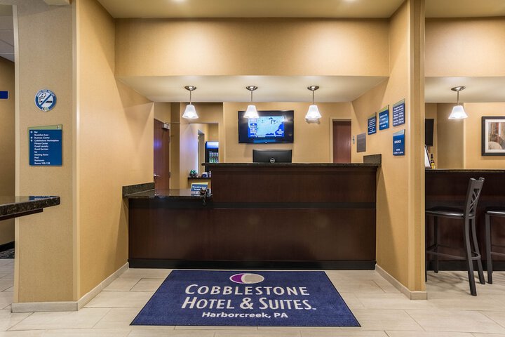 Hotel Interior 10 of 37