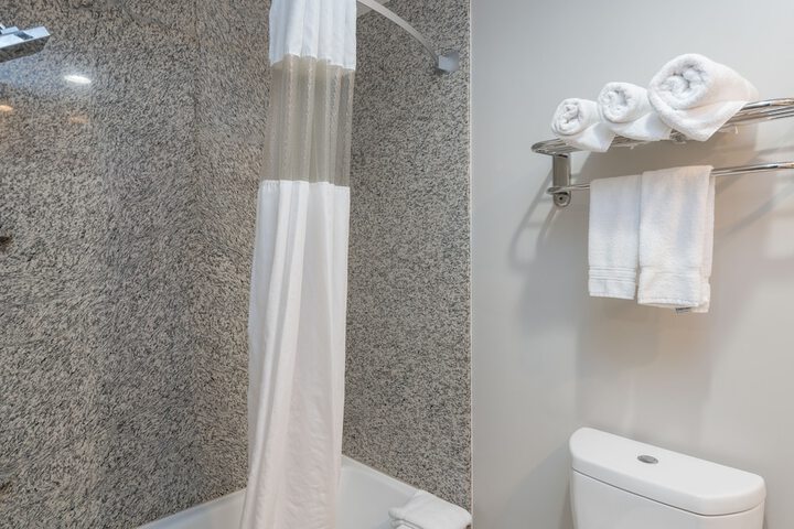 Hotel Aura SFO