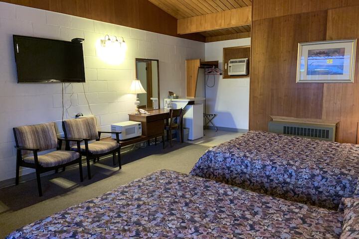 Room 18 of 34