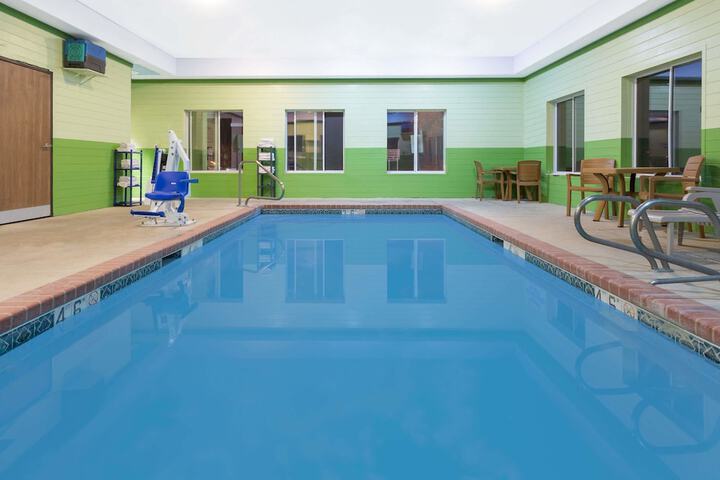 Pool 5 of 38