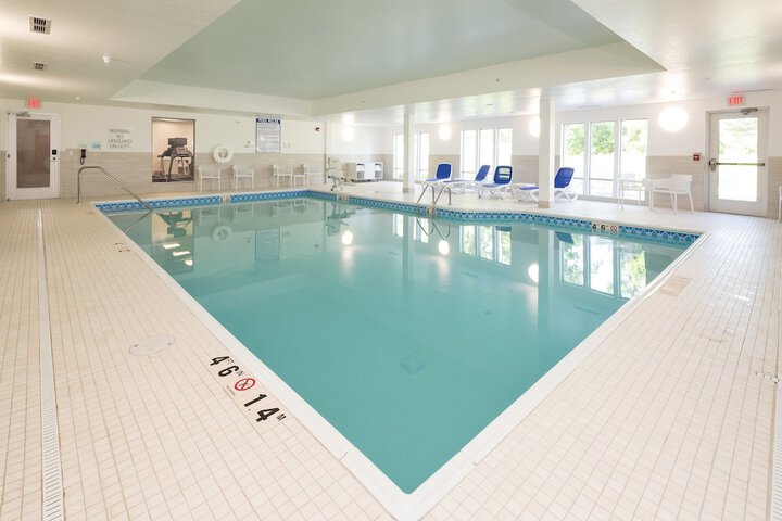 Pool 6 of 37