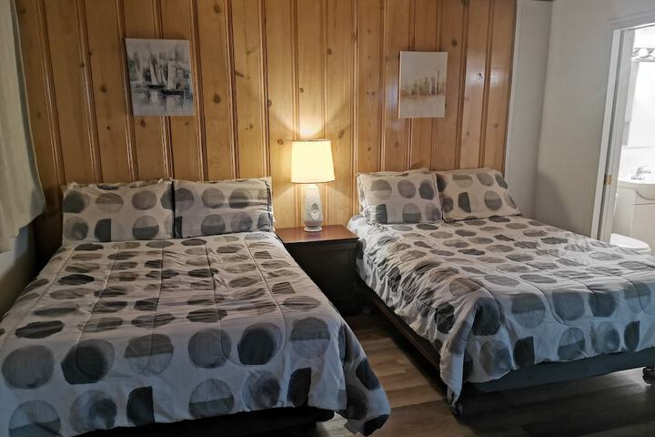 Cedars Motel