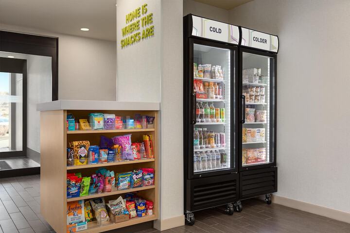 Home2 Suites by Hilton Farmington / Bloomfield